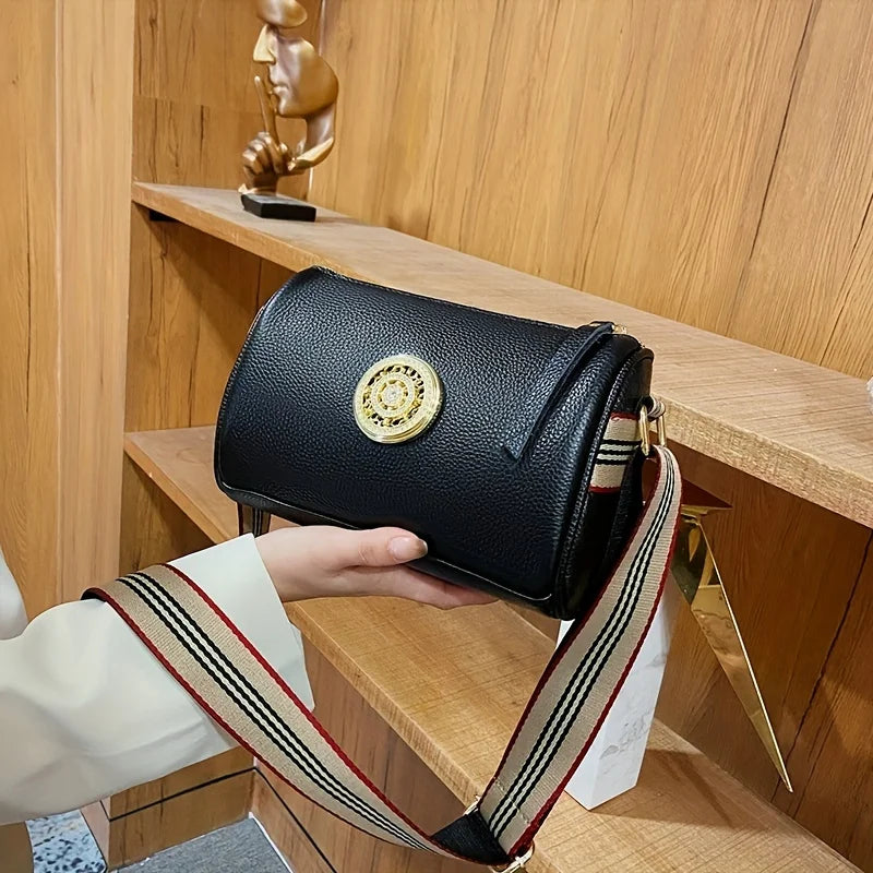 Genuine Leather Crossbody Bags, Ladies' Fashionable Shoulder Bag with Wide Shoulder Strap Metal Sheet Design for Commuting Party